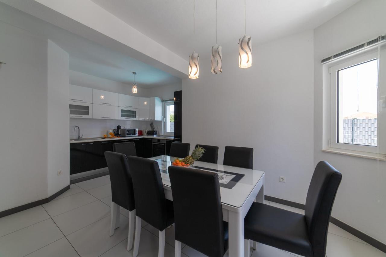 Villa Ban Trogir Exterior photo